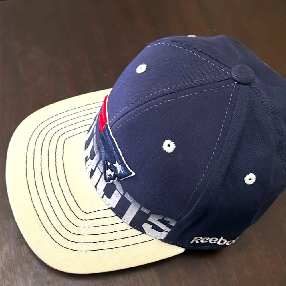 🧢 Official New England Patriots NFL Youth Cap by Reebok NWT